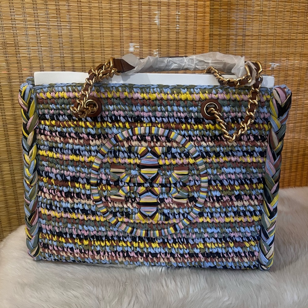 Brand new NWT TORY BURCH
Small Ella Raffia Mélange Chain Tote In Multi